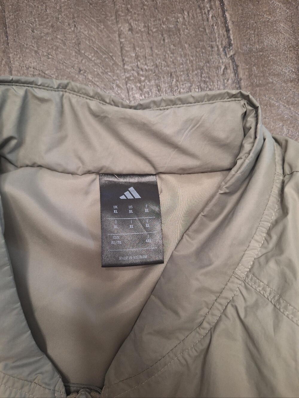 Adidas Puffer - Picture 5 of 6